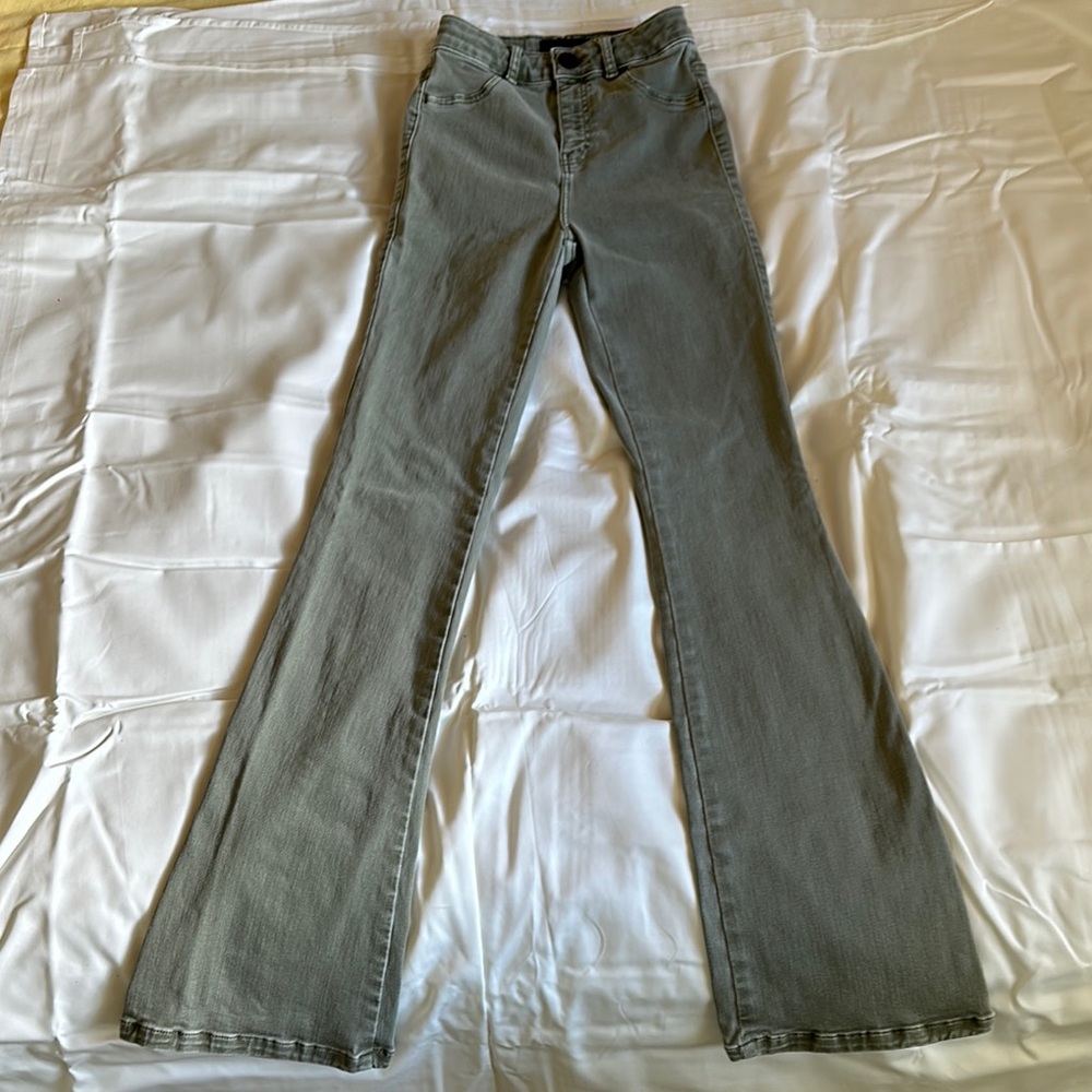 FITJEANS Khaki high-waisted flare